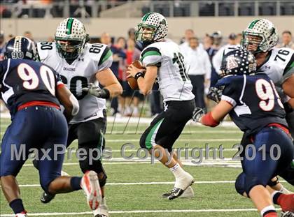 Thumbnail 3 in Allen vs. Carroll (Texas 5A Region I Area Playoffs)  photogallery.