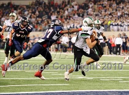 Thumbnail 2 in Allen vs. Carroll (Texas 5A Region I Area Playoffs)  photogallery.