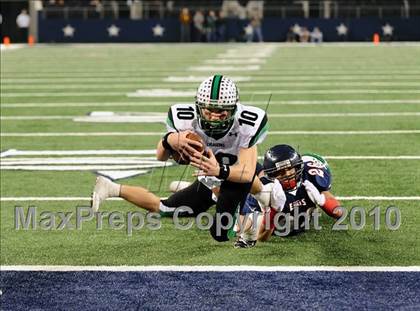 Thumbnail 3 in Allen vs. Carroll (Texas 5A Region I Area Playoffs)  photogallery.