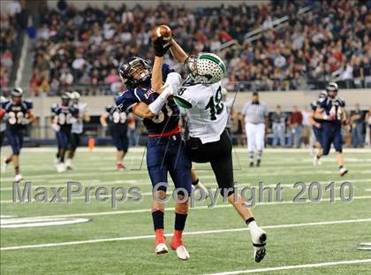 Thumbnail 2 in Allen vs. Carroll (Texas 5A Region I Area Playoffs)  photogallery.