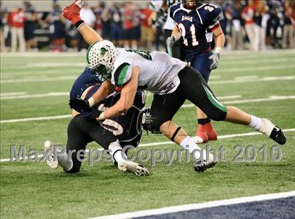 Thumbnail 2 in Allen vs. Carroll (Texas 5A Region I Area Playoffs)  photogallery.