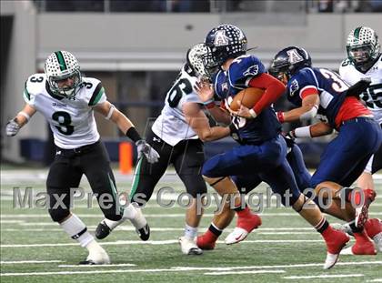 Thumbnail 3 in Allen vs. Carroll (Texas 5A Region I Area Playoffs)  photogallery.