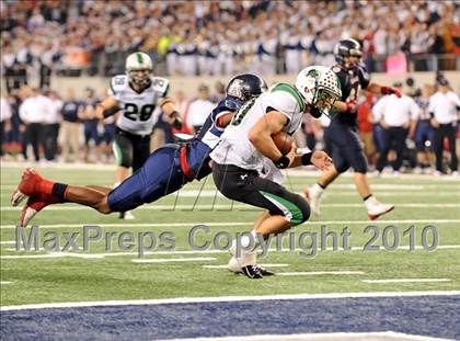 Thumbnail 2 in Allen vs. Carroll (Texas 5A Region I Area Playoffs)  photogallery.