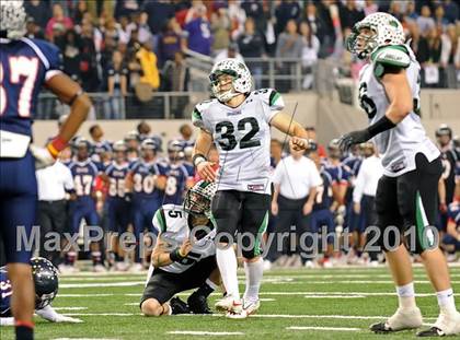 Thumbnail 3 in Allen vs. Carroll (Texas 5A Region I Area Playoffs)  photogallery.