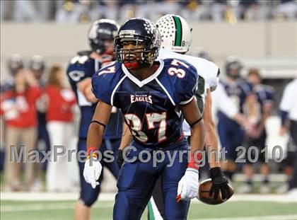 Thumbnail 3 in Allen vs. Carroll (Texas 5A Region I Area Playoffs)  photogallery.