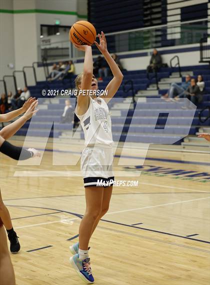 Thumbnail 1 in Pine View @ Ridgeline photogallery.