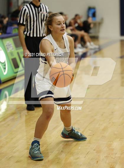Thumbnail 1 in Pine View @ Ridgeline photogallery.