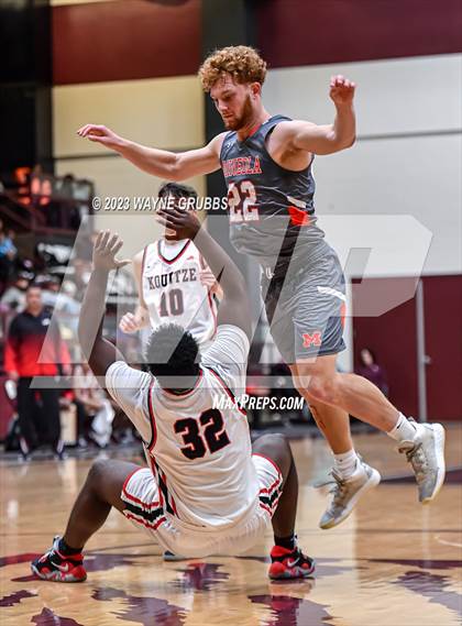 Thumbnail 3 in Mineola @ Kountze (Holiday Hoops Classic) photogallery.