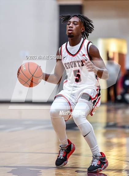 Thumbnail 2 in Mineola @ Kountze (Holiday Hoops Classic) photogallery.