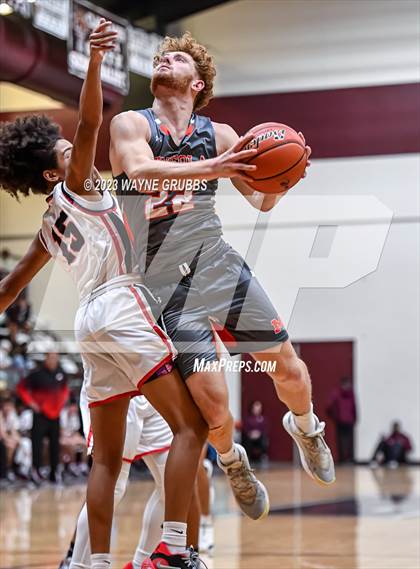 Thumbnail 1 in Mineola @ Kountze (Holiday Hoops Classic) photogallery.