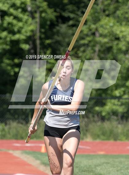 Thumbnail 3 in NCISAA Division II Championship photogallery.