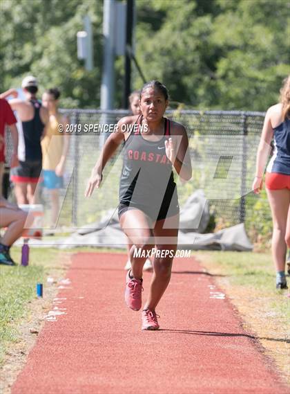 Thumbnail 3 in NCISAA Division II Championship photogallery.