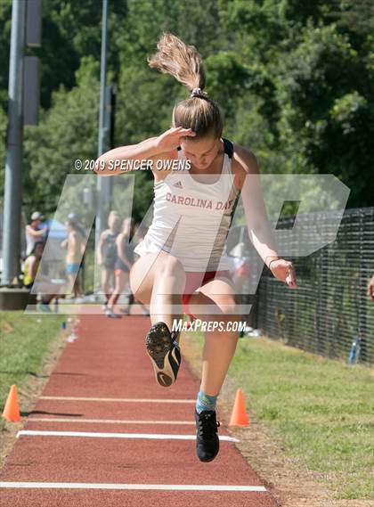 Thumbnail 1 in NCISAA Division II Championship photogallery.