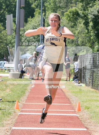 Thumbnail 2 in NCISAA Division II Championship photogallery.