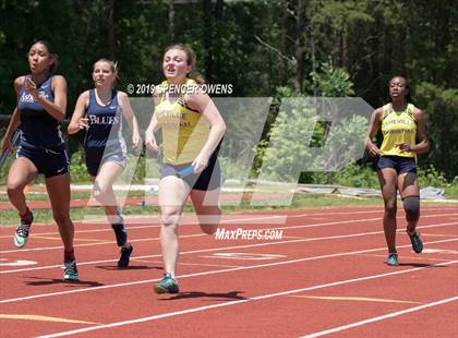 Thumbnail 2 in NCISAA Division II Championship photogallery.