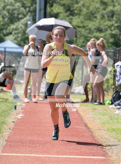 Thumbnail 2 in NCISAA Division II Championship photogallery.