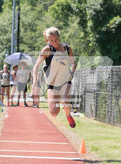 Thumbnail 1 in NCISAA Division II Championship photogallery.