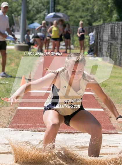 Thumbnail 2 in NCISAA Division II Championship photogallery.