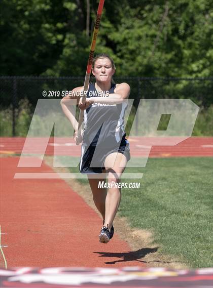 Thumbnail 3 in NCISAA Division II Championship photogallery.