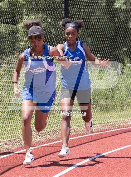Thumbnail 3 in NCISAA Division II Championship photogallery.