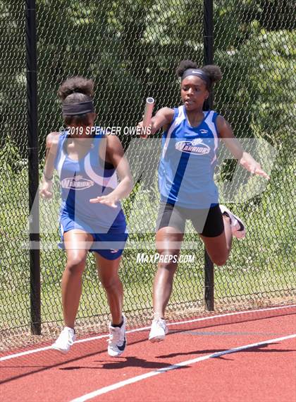 Thumbnail 2 in NCISAA Division II Championship photogallery.