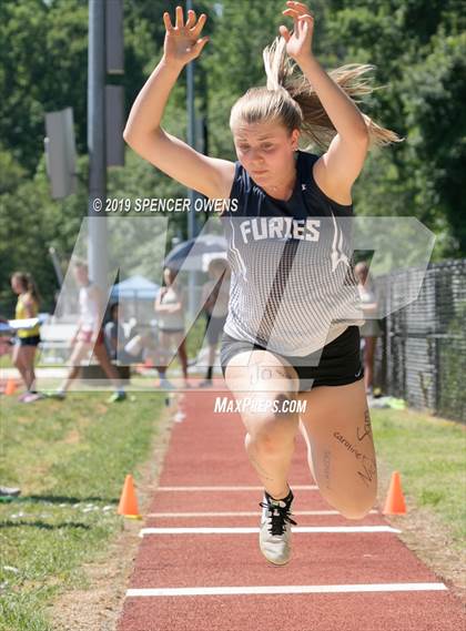 Thumbnail 2 in NCISAA Division II Championship photogallery.