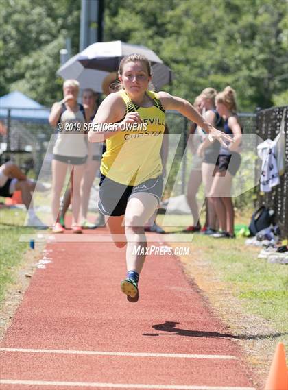 Thumbnail 3 in NCISAA Division II Championship photogallery.