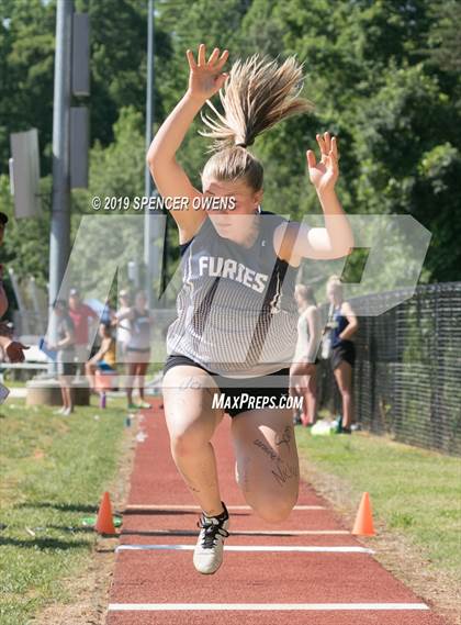 Thumbnail 1 in NCISAA Division II Championship photogallery.