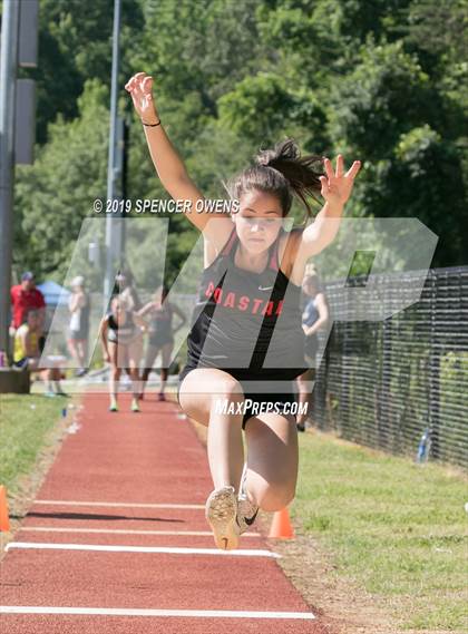 Thumbnail 3 in NCISAA Division II Championship photogallery.