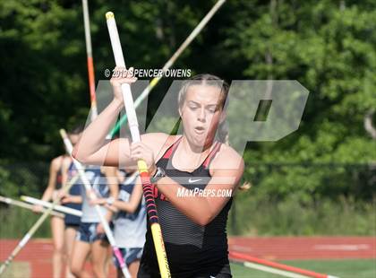 Thumbnail 3 in NCISAA Division II Championship photogallery.