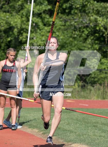 Thumbnail 3 in NCISAA Division II Championship photogallery.