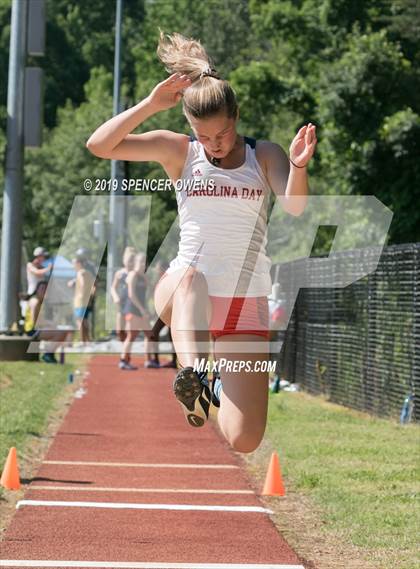 Thumbnail 3 in NCISAA Division II Championship photogallery.