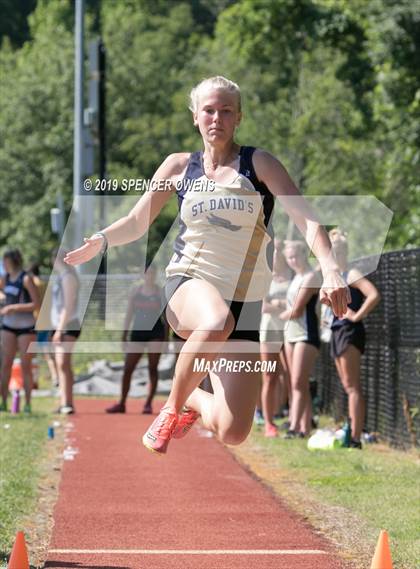 Thumbnail 2 in NCISAA Division II Championship photogallery.