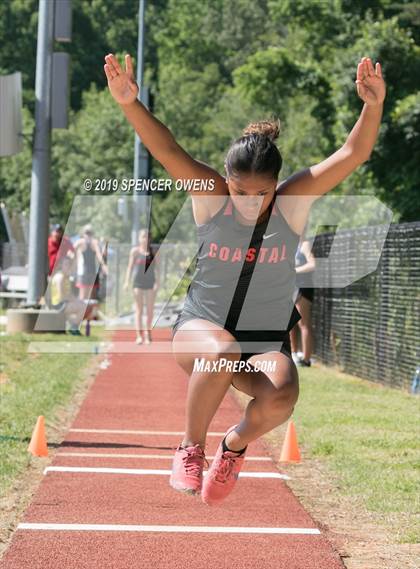 Thumbnail 2 in NCISAA Division II Championship photogallery.