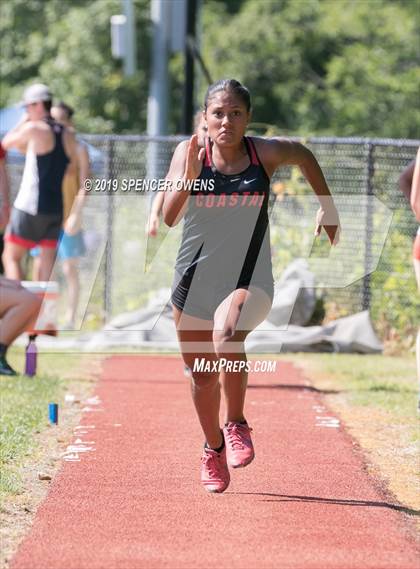 Thumbnail 2 in NCISAA Division II Championship photogallery.