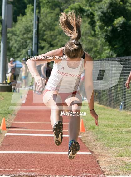 Thumbnail 2 in NCISAA Division II Championship photogallery.