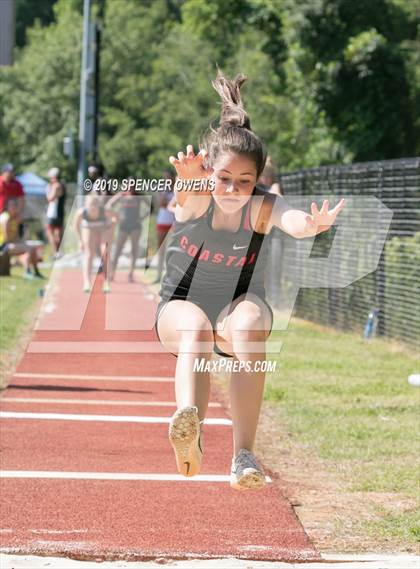 Thumbnail 1 in NCISAA Division II Championship photogallery.