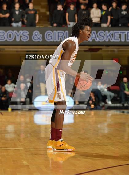 Thumbnail 2 in Scarsdale vs. Mount Vernon (NYSPHSAA Section 1 Class AA Semifinal) photogallery.