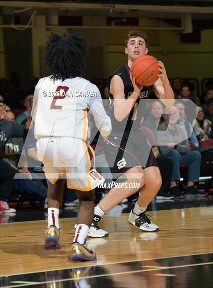 Thumbnail 1 in Scarsdale vs. Mount Vernon (NYSPHSAA Section 1 Class AA Semifinal) photogallery.