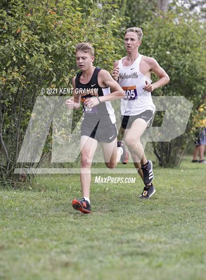 Thumbnail 2 in Wildcat Classic Invitational photogallery.