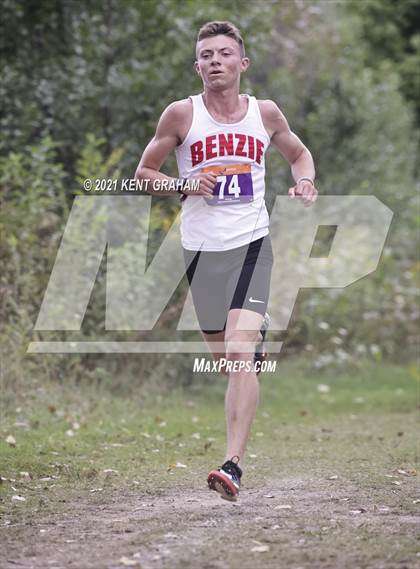 Thumbnail 2 in Wildcat Classic Invitational photogallery.