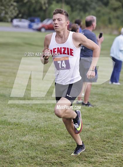 Thumbnail 1 in Wildcat Classic Invitational photogallery.