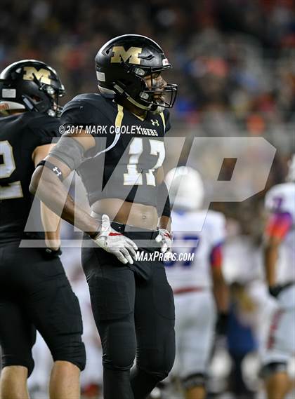 Thumbnail 1 in Mansfield vs. Midway (UIL 6A Regional Semifinal) photogallery.