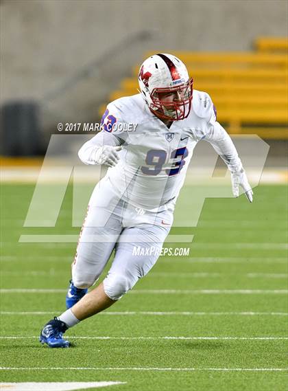 Thumbnail 3 in Mansfield vs. Midway (UIL 6A Regional Semifinal) photogallery.