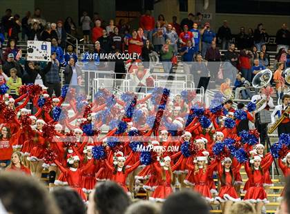 Thumbnail 2 in Mansfield vs. Midway (UIL 6A Regional Semifinal) photogallery.