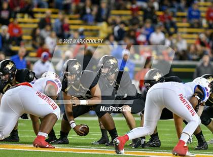 Thumbnail 1 in Mansfield vs. Midway (UIL 6A Regional Semifinal) photogallery.