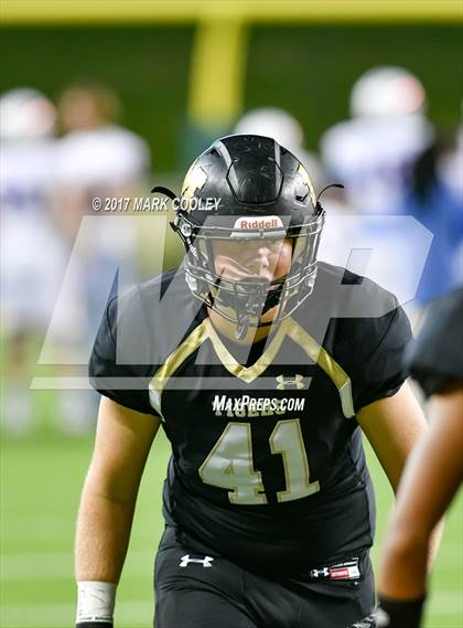 Thumbnail 2 in Mansfield vs. Midway (UIL 6A Regional Semifinal) photogallery.