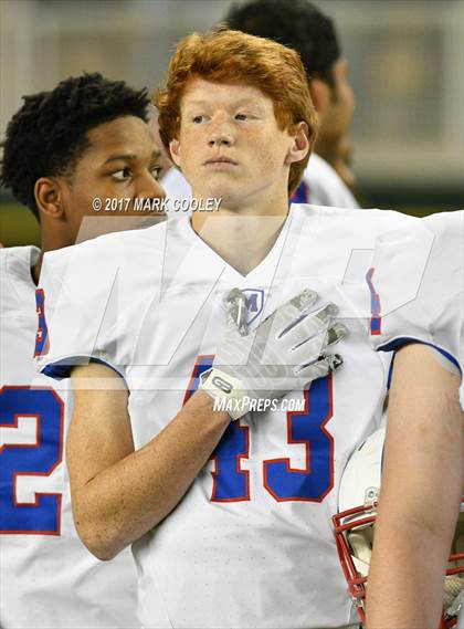 Thumbnail 1 in Mansfield vs. Midway (UIL 6A Regional Semifinal) photogallery.