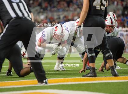 Thumbnail 3 in Mansfield vs. Midway (UIL 6A Regional Semifinal) photogallery.