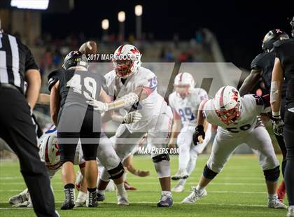 Thumbnail 3 in Mansfield vs. Midway (UIL 6A Regional Semifinal) photogallery.